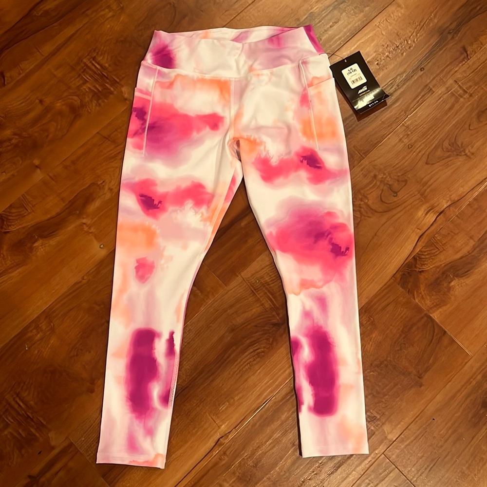 New with tags Tie die leggings size 10-12